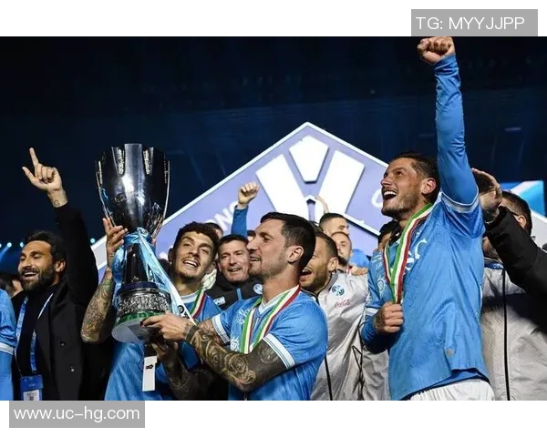 佛罗伦萨与AC米兰争夺维罗纳年轻前锋吉奥瓦尼桑塔纳的转会机会